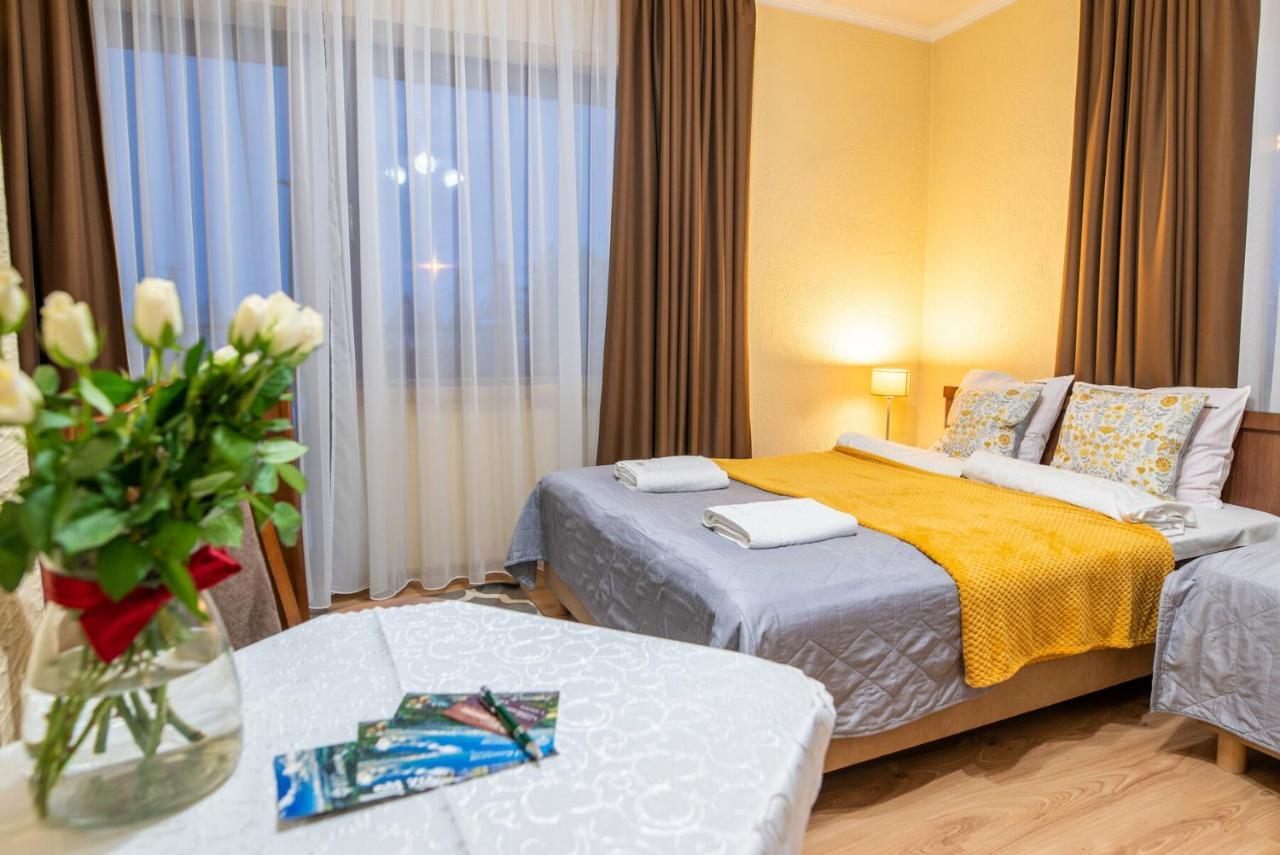 Rodzinny Dom I Apartamenty U Ciwersa Z Balia W Ogrodzie Bialka Tatrzanska Dış mekan fotoğraf