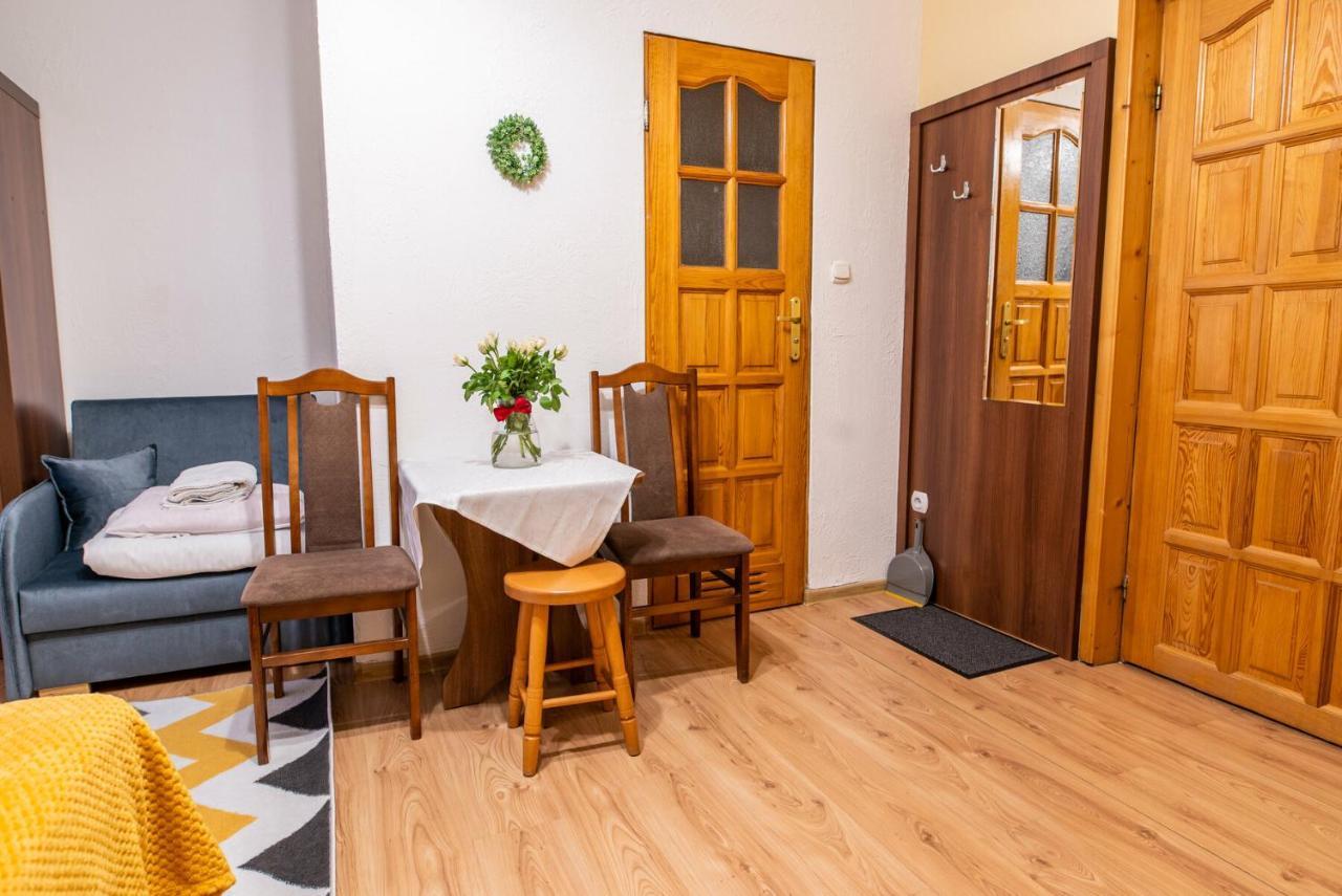 Rodzinny Dom I Apartamenty U Ciwersa Z Balia W Ogrodzie Bialka Tatrzanska Dış mekan fotoğraf