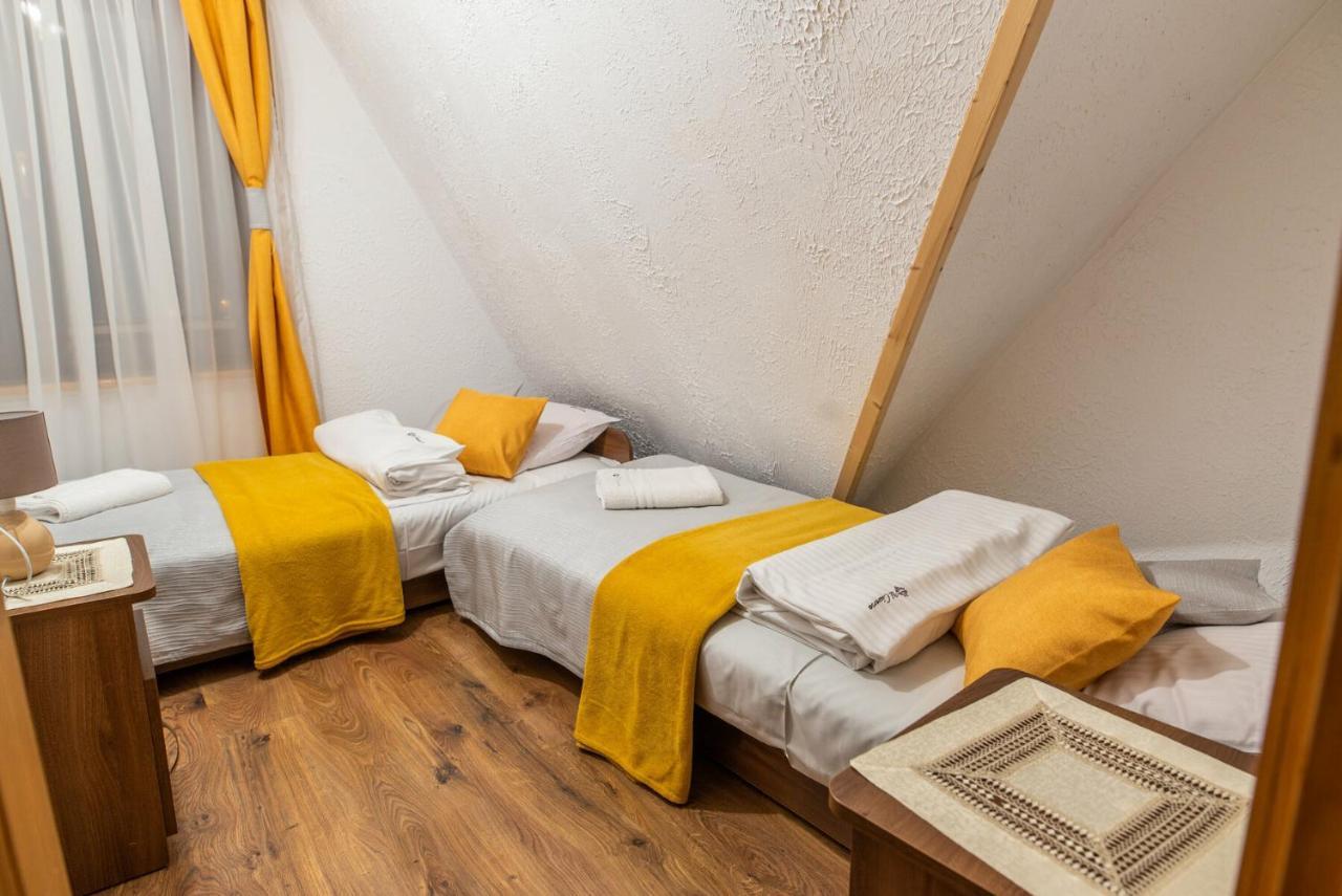 Rodzinny Dom I Apartamenty U Ciwersa Z Balia W Ogrodzie Bialka Tatrzanska Dış mekan fotoğraf